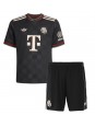 Bayern Munich Josip Stanisic #44 Replika Tredje Kläder Barn 2025-26 Kortärmad (+ byxor)